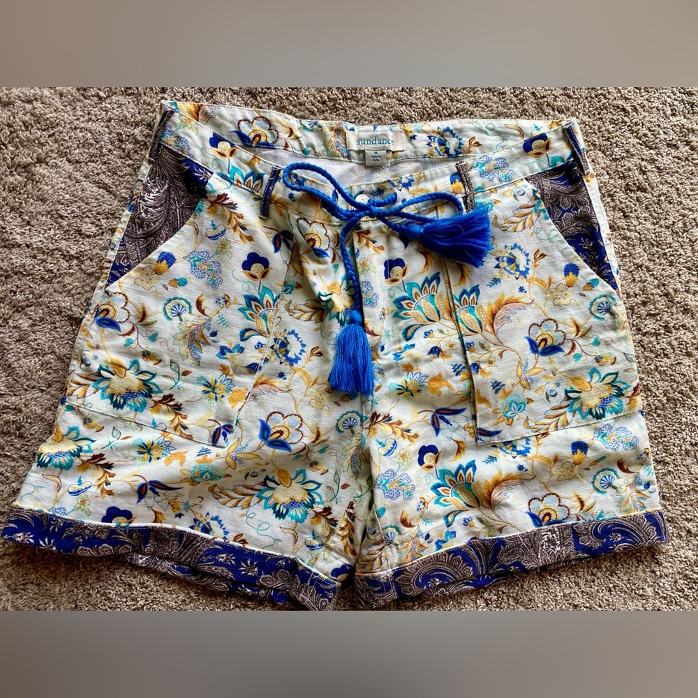 Sundance Kalini Linen Blend Shorts
Japanese Garden Blue Floral Print - Picture 9 of 9